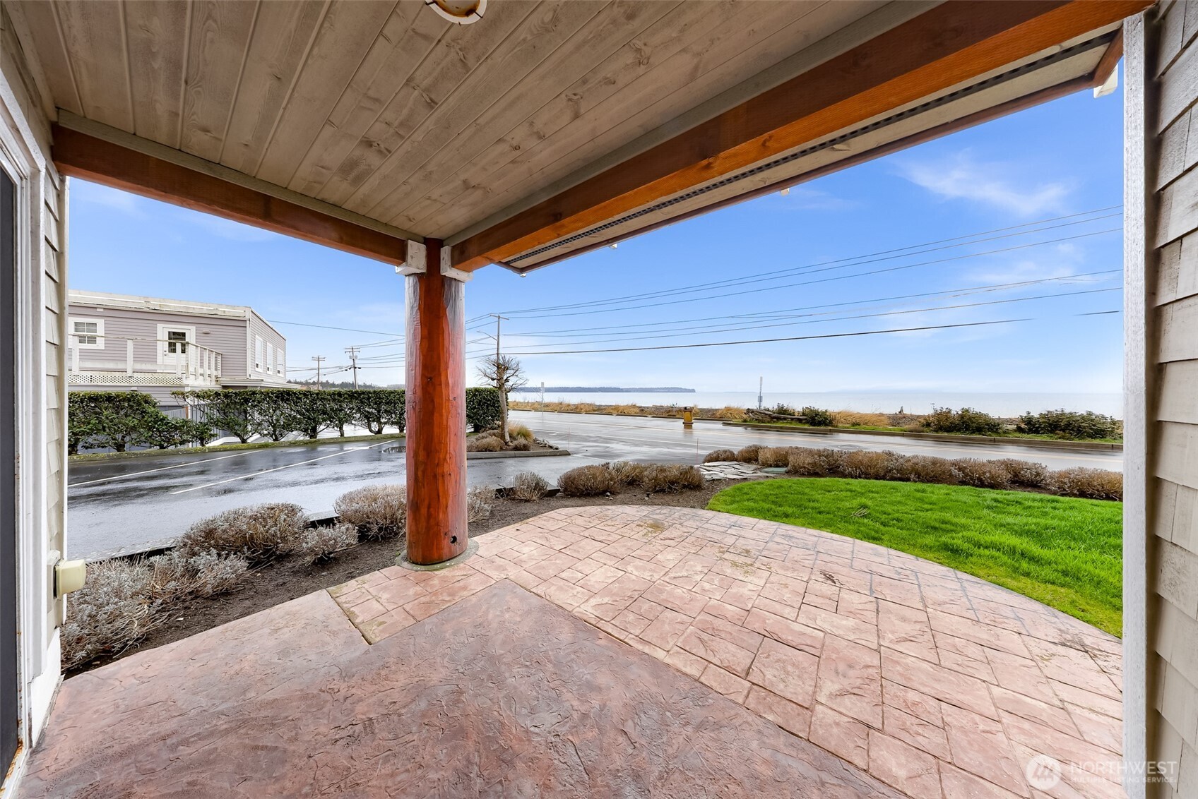 8075 Harborview Road, Unit 101 Blaine, WA 98230 - Photo 27 of 35