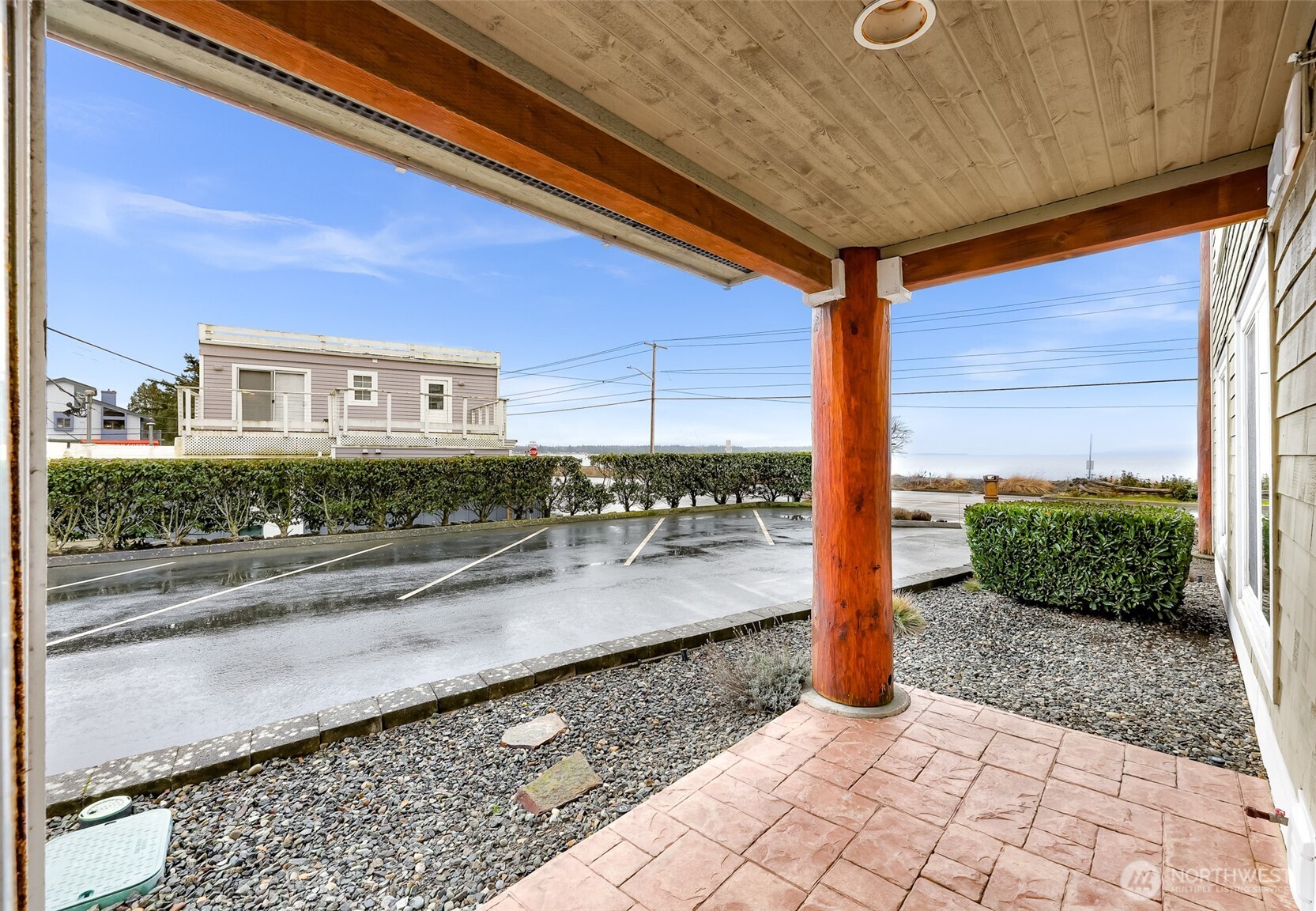 8075 Harborview Road, Unit 101 Blaine, WA 98230 - Photo 8 of 35