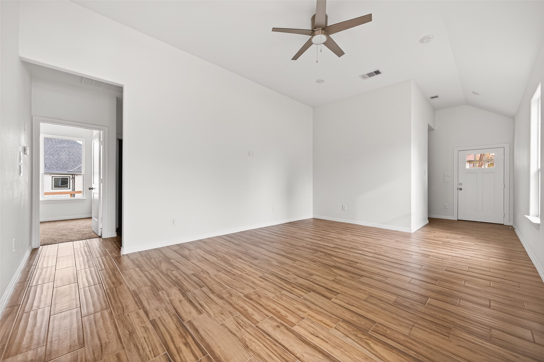 24644 Cavan Street Hempstead, TX 77445 - Photo 13 of 48