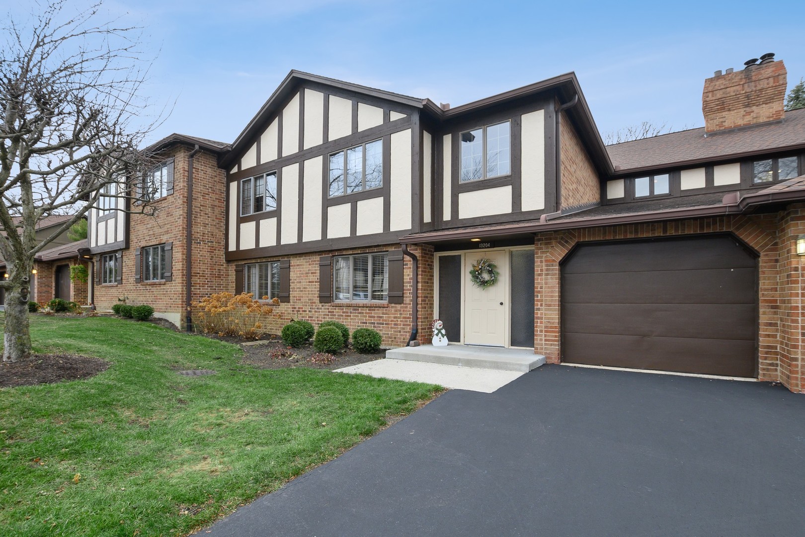 13204 South Oak Ridge Trail, Unit 2B Palos Heights, IL 60463 - Photo 1 of 17