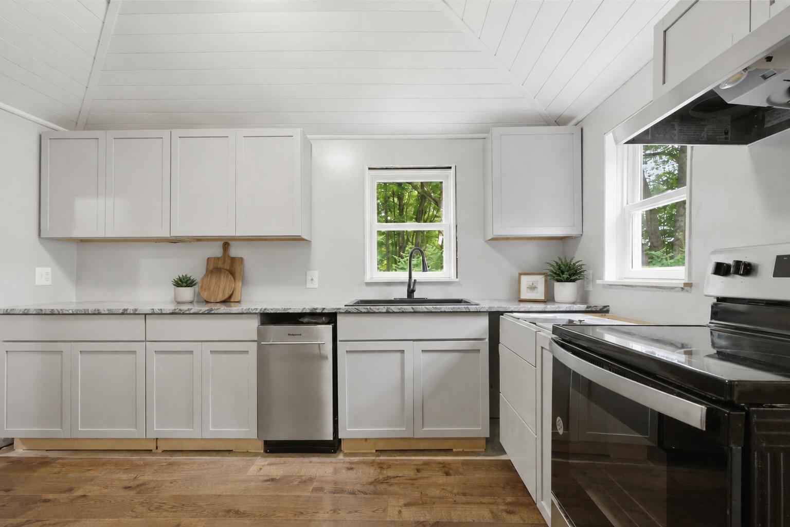182 Manley Road Auburn, ME 04210 - Photo 2 of 54 Virtually staged