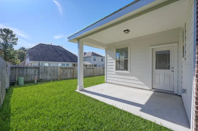 $2,280 | 30119 Saw Oaks Drive, Magnolia, TX 77355