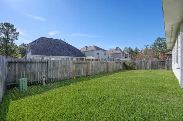 $2,280 | 30119 Saw Oaks Drive, Magnolia, TX 77355