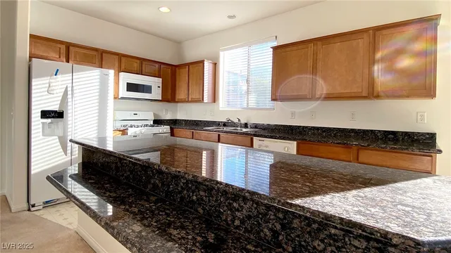 $2,275 | 1025 Viale Placenza Place, Henderson, NV 89011