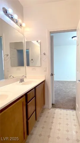 $2,275 | 1025 Viale Placenza Place, Henderson, NV 89011