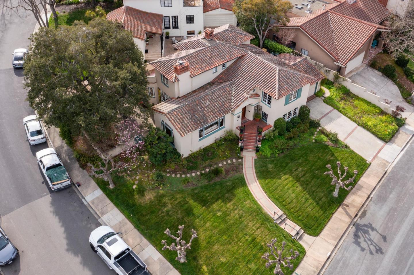 250 Harvard Road San Mateo, CA 94402 - Photo 24 of 31