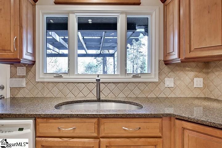 553 North Harrison Bridge Road Simpsonville, SC 29680 - Photo 22 of 36