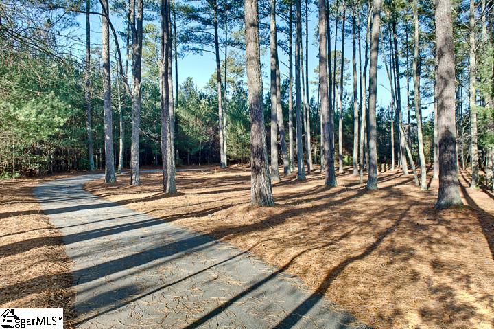 553 North Harrison Bridge Road Simpsonville, SC 29680 - Photo 5 of 36