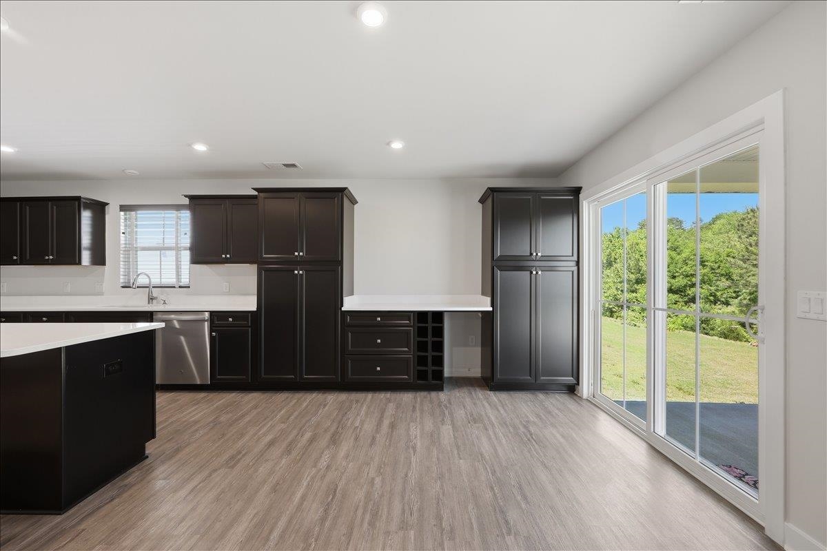 2250 Hemming Way Inman, SC 29349 - Photo 16 of 36 Coffee or Wine Bar