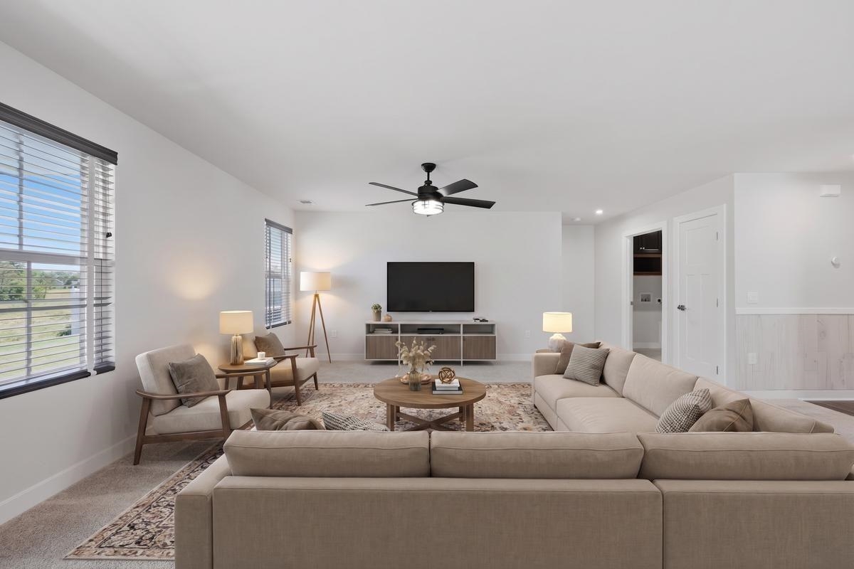 2250 Hemming Way Inman, SC 29349 - Photo 23 of 36 Bright Living Room