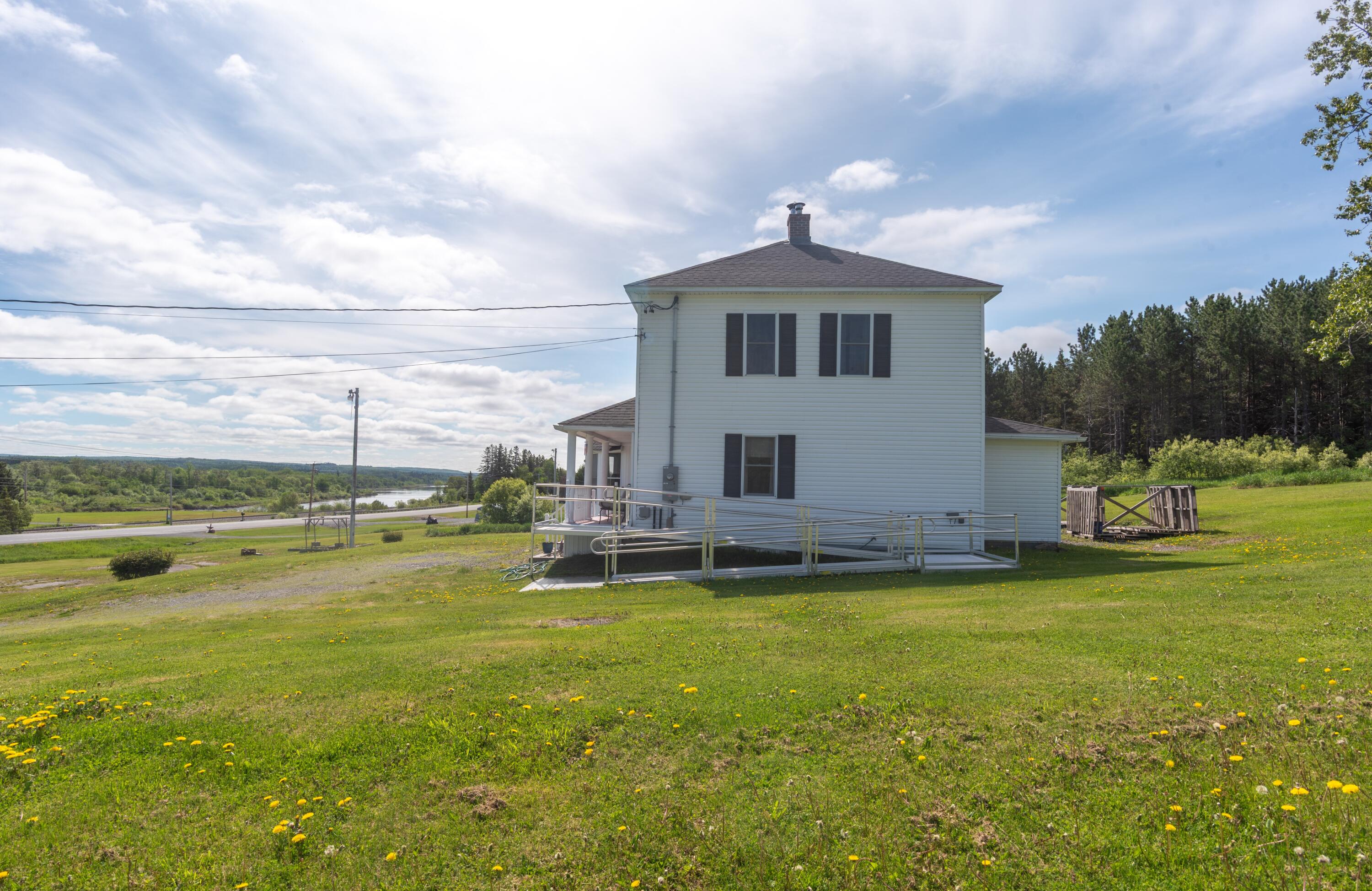 673 Main Street Grand Isle, ME 04746 - Photo 8 of 54 673 Main