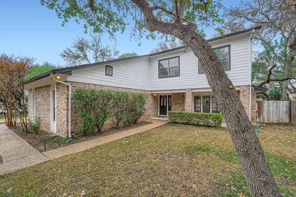 $3,200 | 11101 Country Knoll, Austin, TX 78750