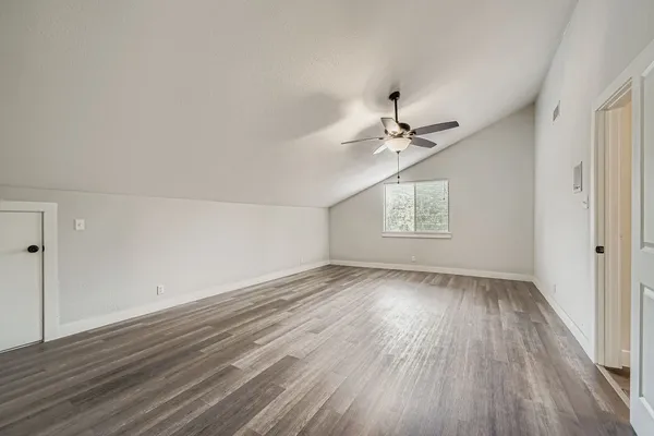 $3,200 | 11101 Country Knoll, Austin, TX 78750