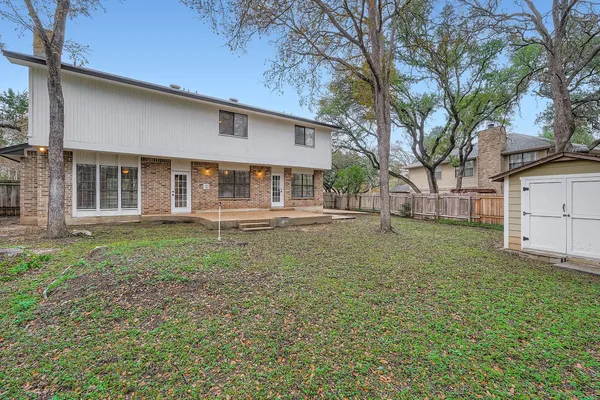 $3,200 | 11101 Country Knoll, Austin, TX 78750