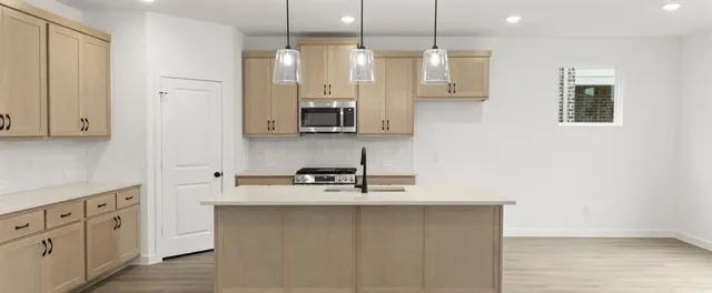 $395,500 | 14153 Gallatin Street, Pilot Point, TX 76258