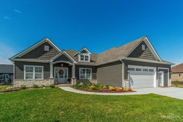 $611,900 | 668 Cumberland Lane, Oswego, IL 60543