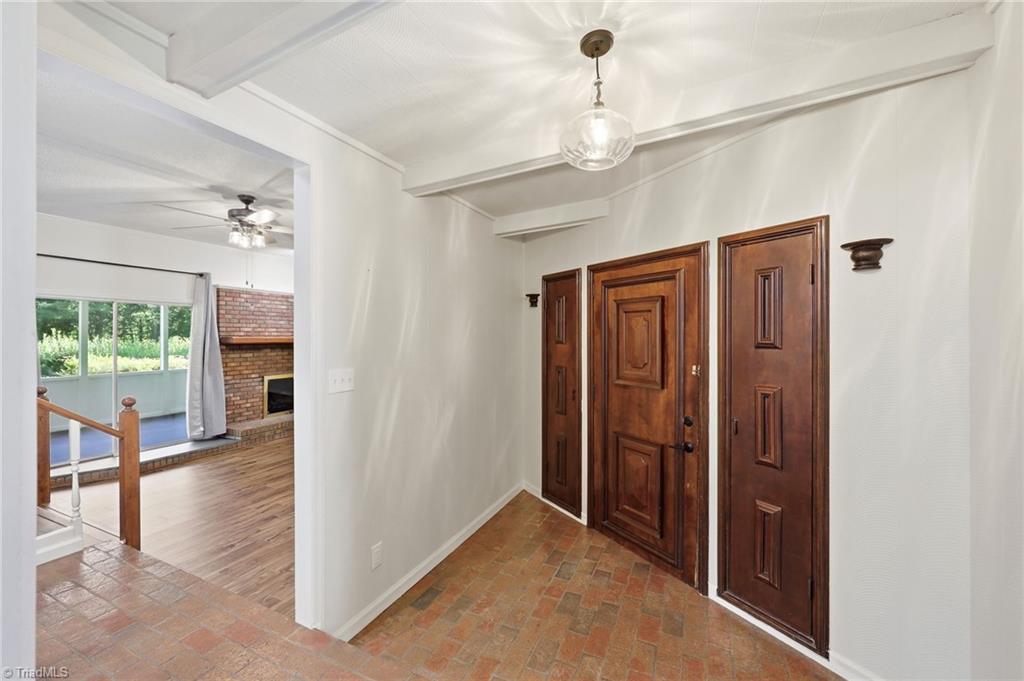 3069 Wallburg-High Point Road High Point, NC 27265 - Photo 4 of 48