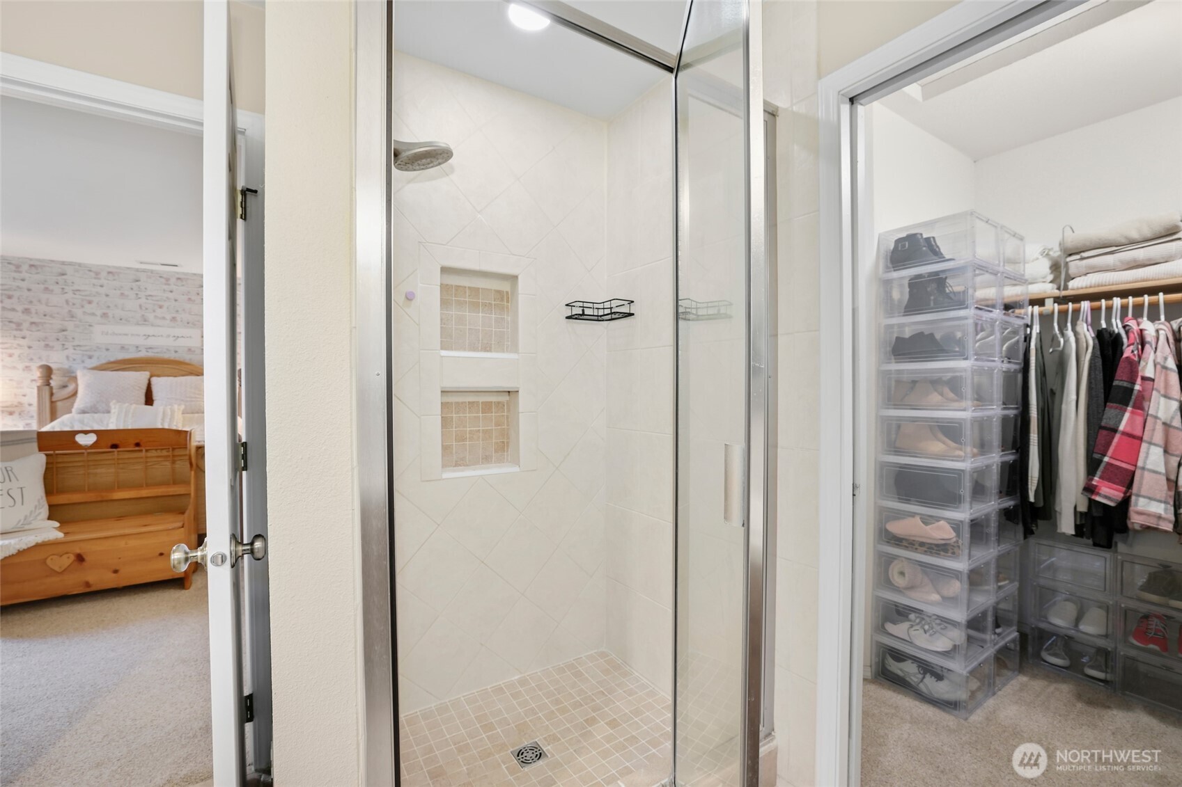 12722 247th Street East Graham, WA 98338 - Photo 23 of 40 a view of walk in closet