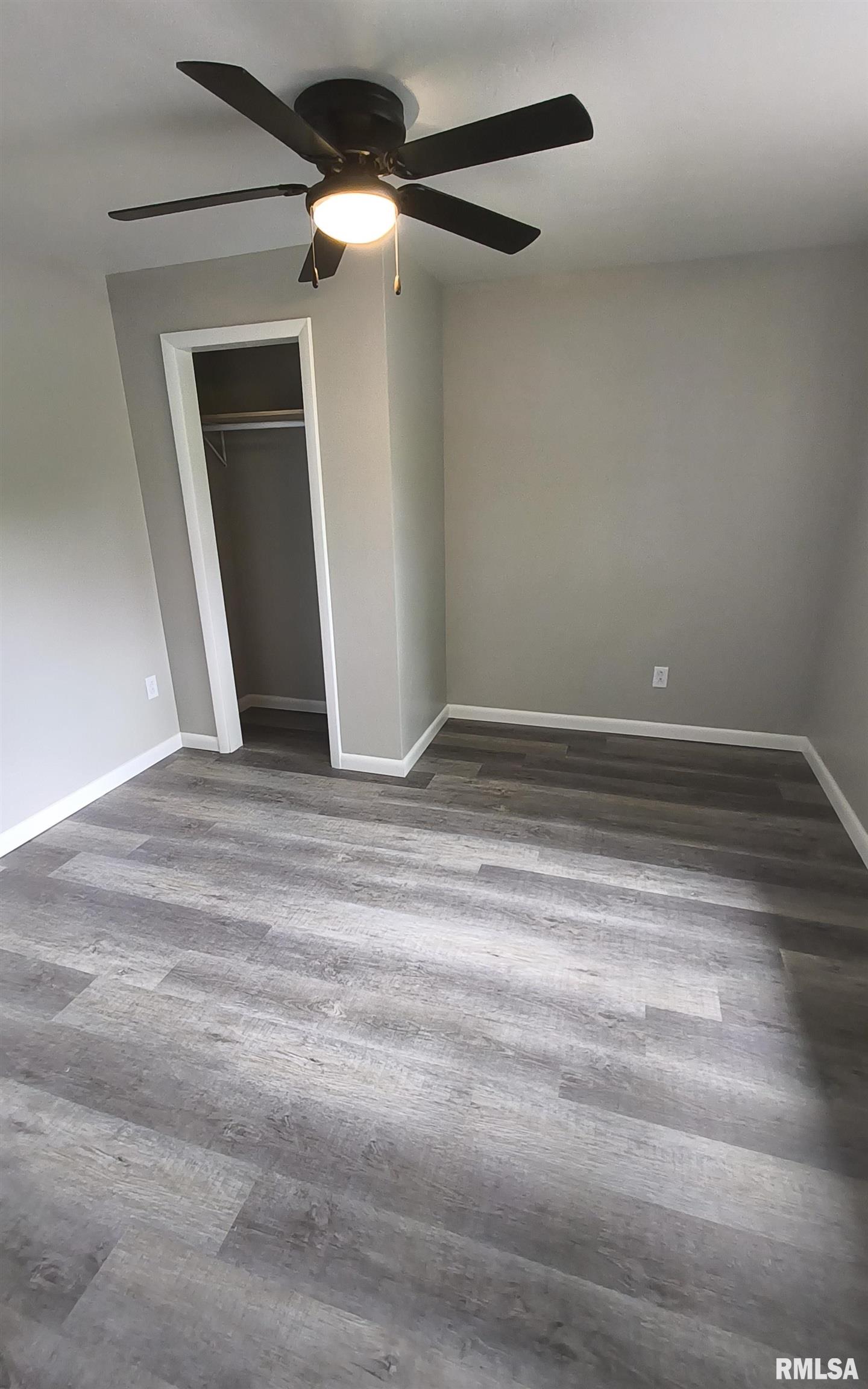 116 South Ballentine Avenue Du Quoin, IL 62832 - Photo 14 of 25 Gallery Image 14