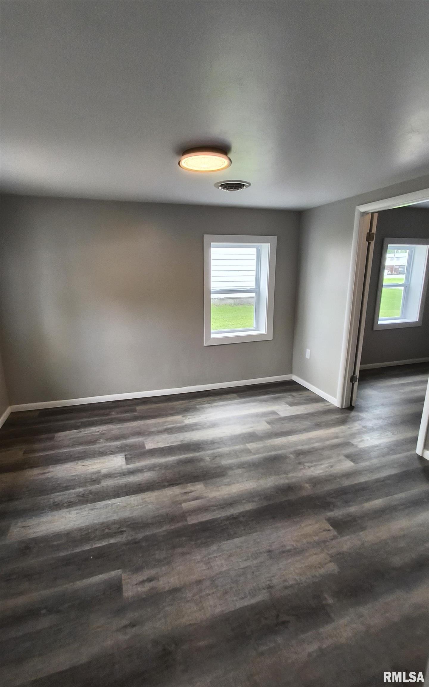 116 South Ballentine Avenue Du Quoin, IL 62832 - Photo 16 of 25 Gallery Image 16