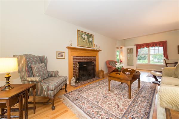 28 Stratham Green Road, Unit 28 Stratham, NH 03885 - Photo 4 of 30 Gallery Image 4