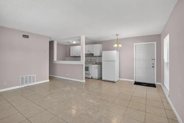 $2,095 | 1767 Northwest 55th Avenue, Unit 1767, Lauderhill, FL 33313