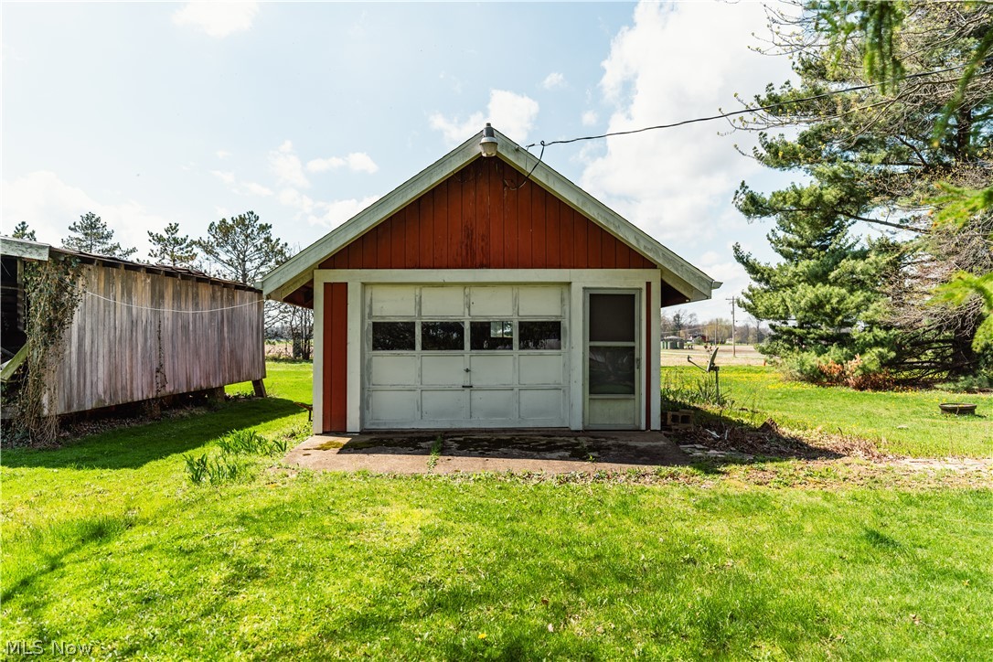 2483 Steiner Road Creston, OH 44217 - Photo 12 of 45