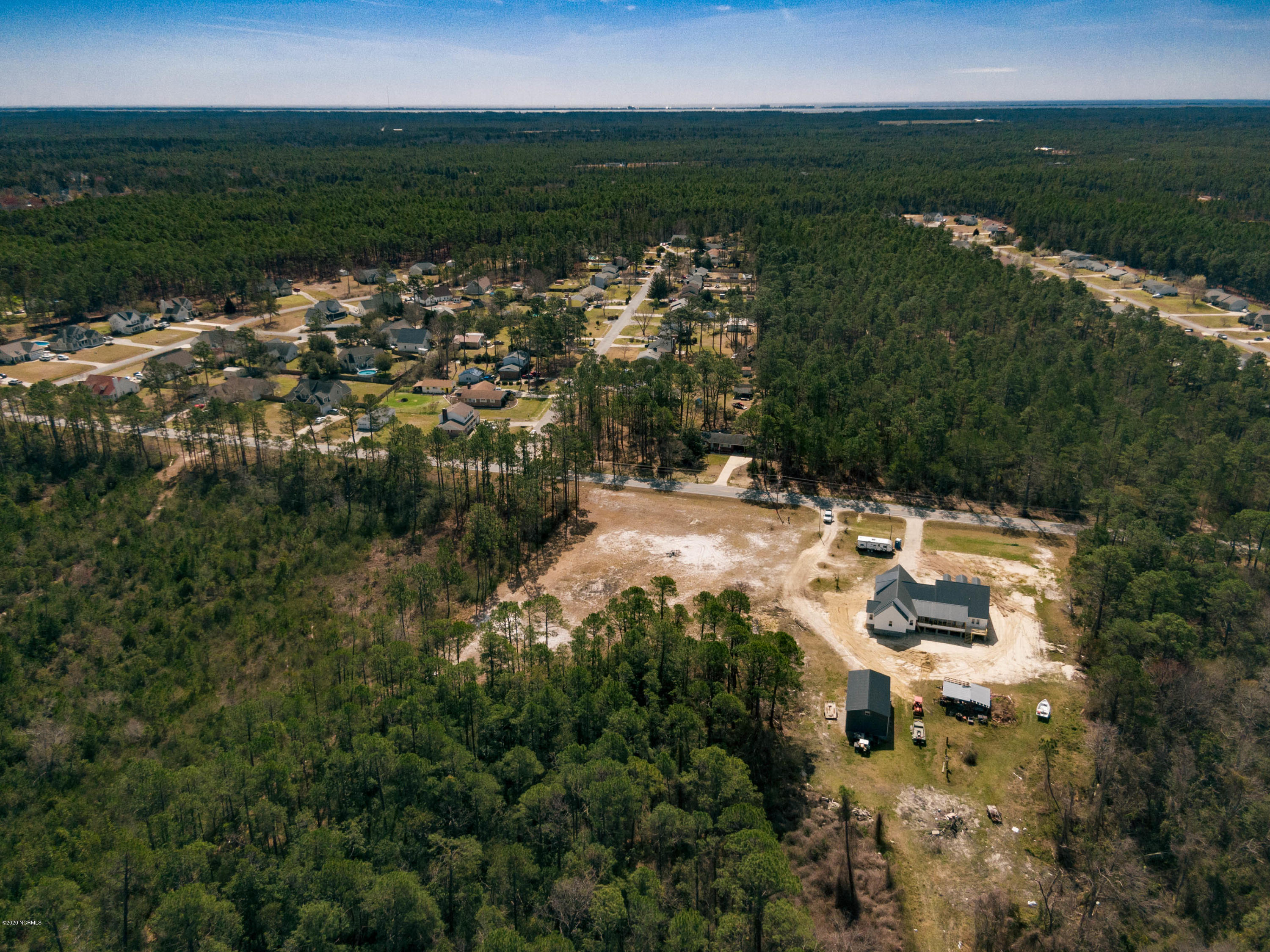 1220 Roberts Road Newport, NC 28570 - Photo 28 of 53 1220-roberts-web27