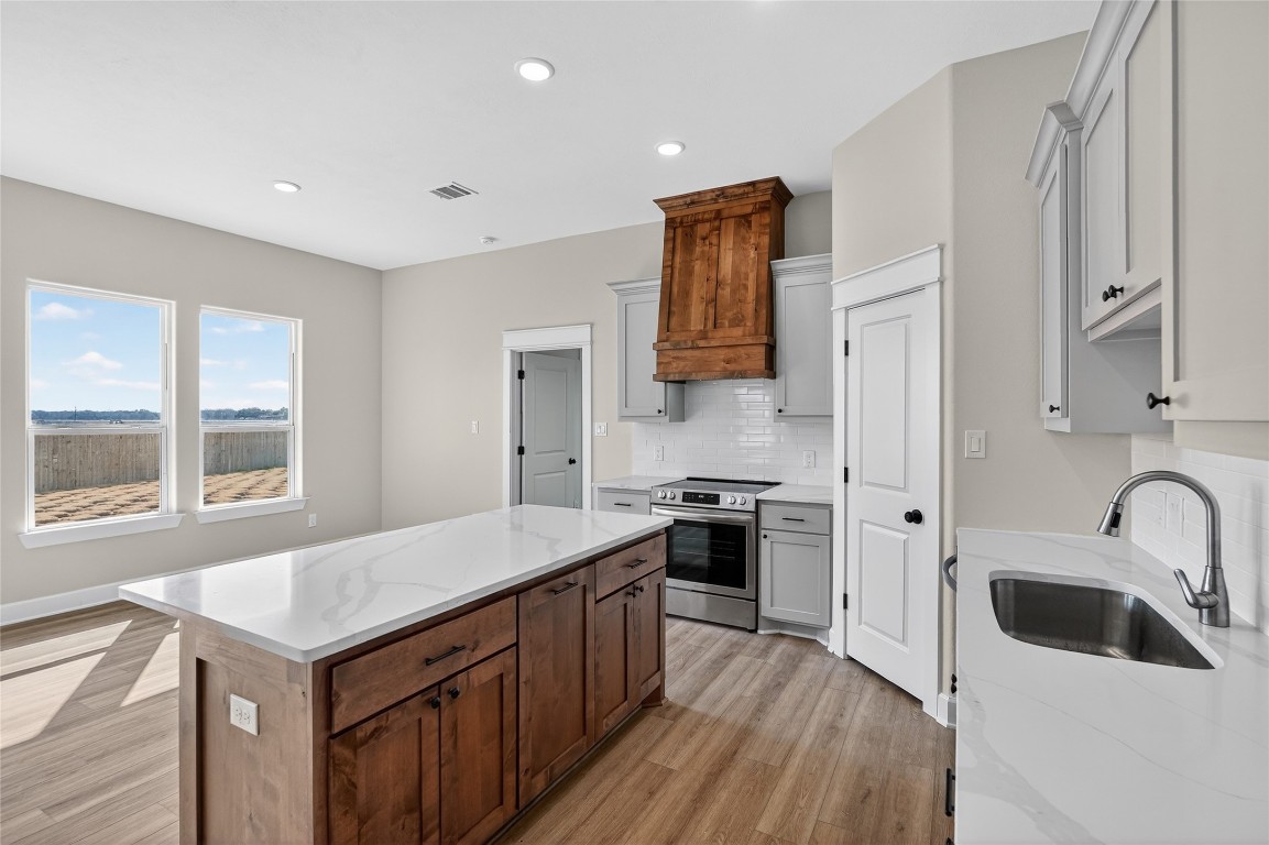 160 Turnrow Cove Snook, TX 77879 - Photo 11 of 32