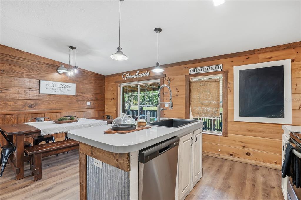 3416 Porter Road Lithia, FL 33547 - Photo 8 of 47