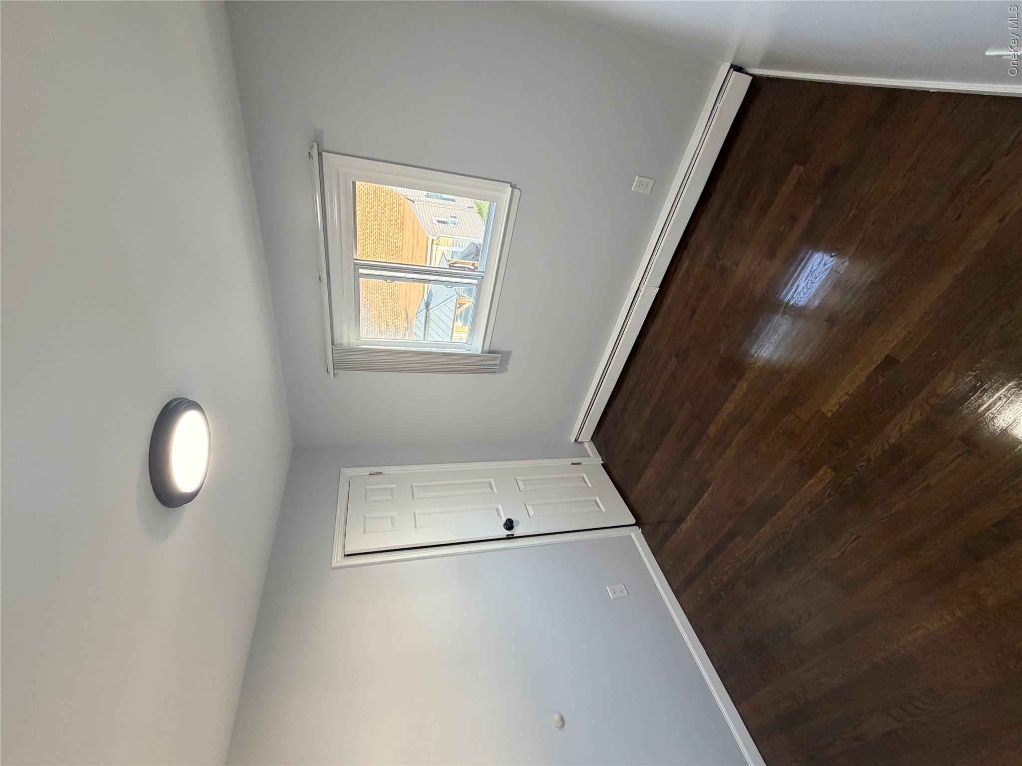 15 Major Road, Unit UPPR Massapequa, NY 11758 - Photo 9 of 12