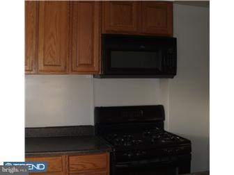 1934 Lakeview Road Wilmington, DE 19805 - Photo 4 of 4 Gallery Image 4