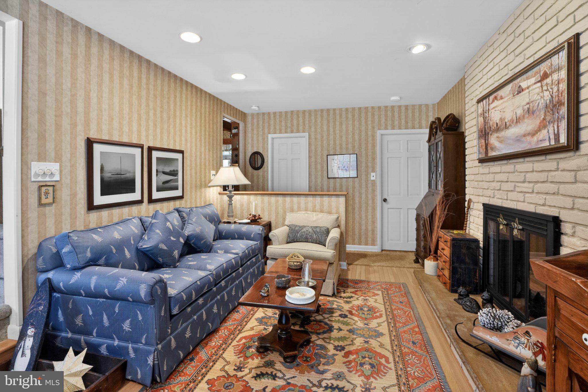 141 Parkview Road Stratford, NJ 08084 - Photo 20 of 48 Cozy & elegant family room, wood burning fireplace