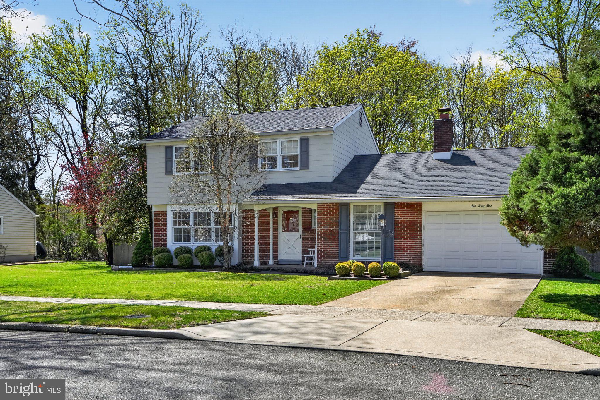 141 Parkview Road Stratford, NJ 08084 - Photo 2 of 48 Two -car concrete driveway.