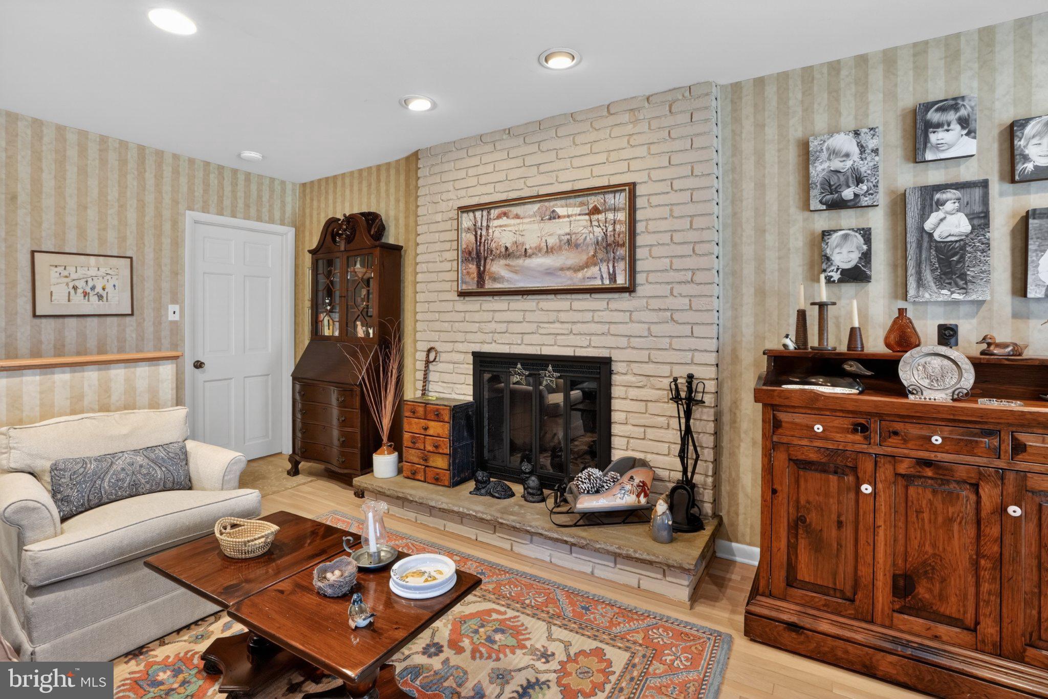 141 Parkview Road Stratford, NJ 08084 - Photo 21 of 48 Cozy & elegant family room, wood burning fireplace