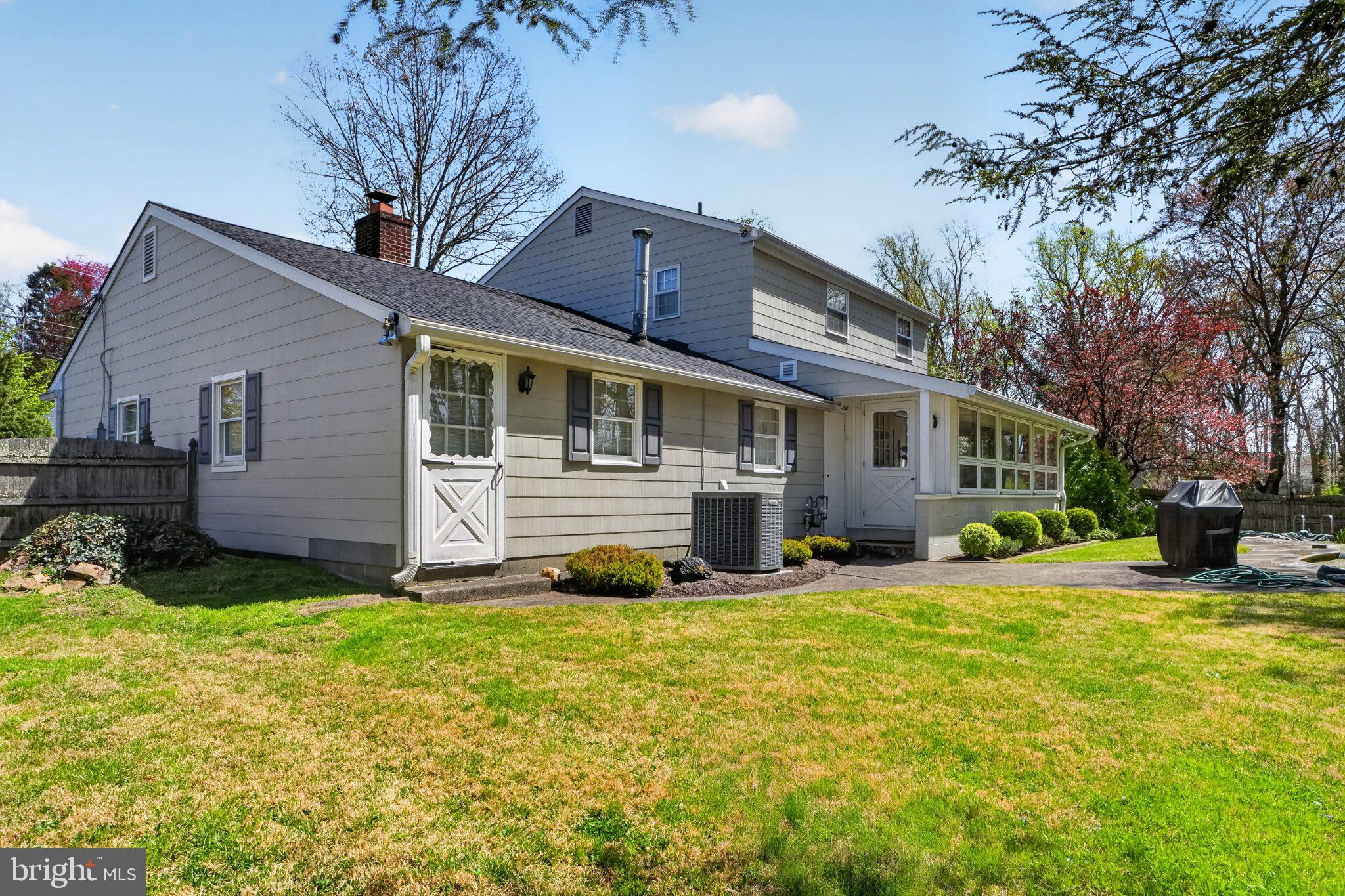 141 Parkview Road Stratford, NJ 08084 - Photo 46 of 48 Rear view including backyard.
