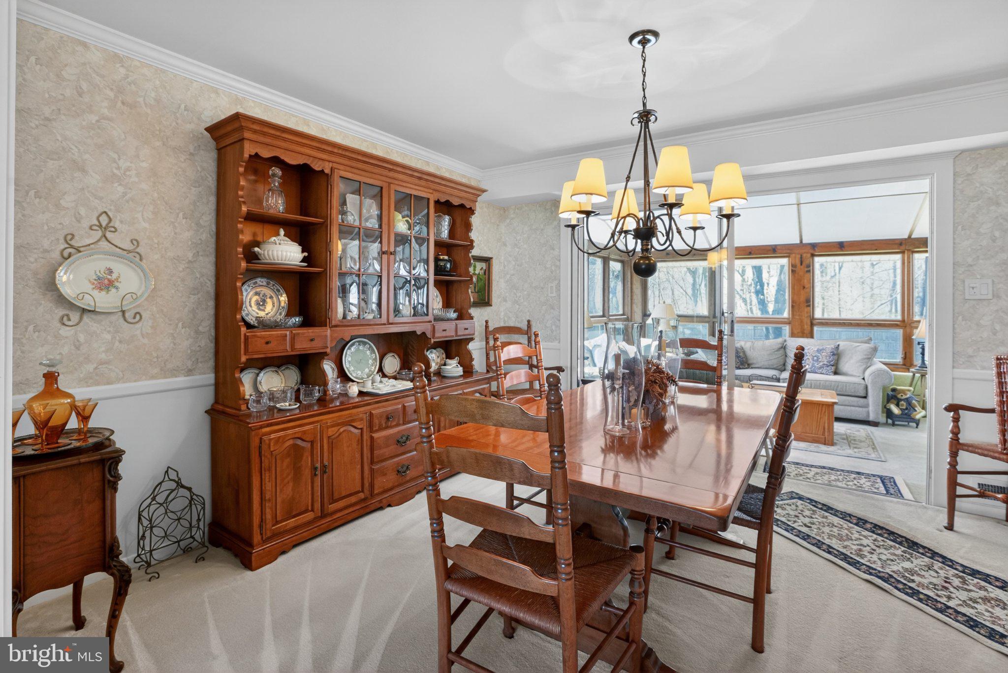 141 Parkview Road Stratford, NJ 08084 - Photo 9 of 48 Elegant dining room with natural light.