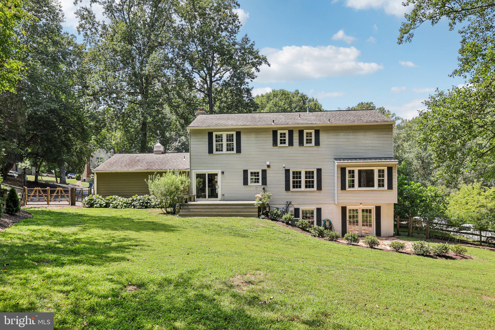 2005 Adams Hill Road Vienna, VA 22182 - Photo 54 of 64 Back View