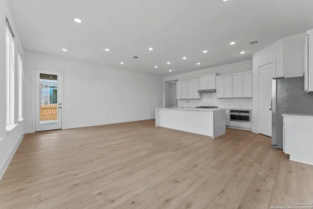 $354,990 | 5540 Paschal Park, New Braunfels, TX 78132