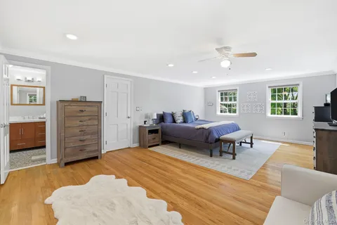 $1,249,000 | 16 Old Farm Lane, Hartsdale, NY 10530