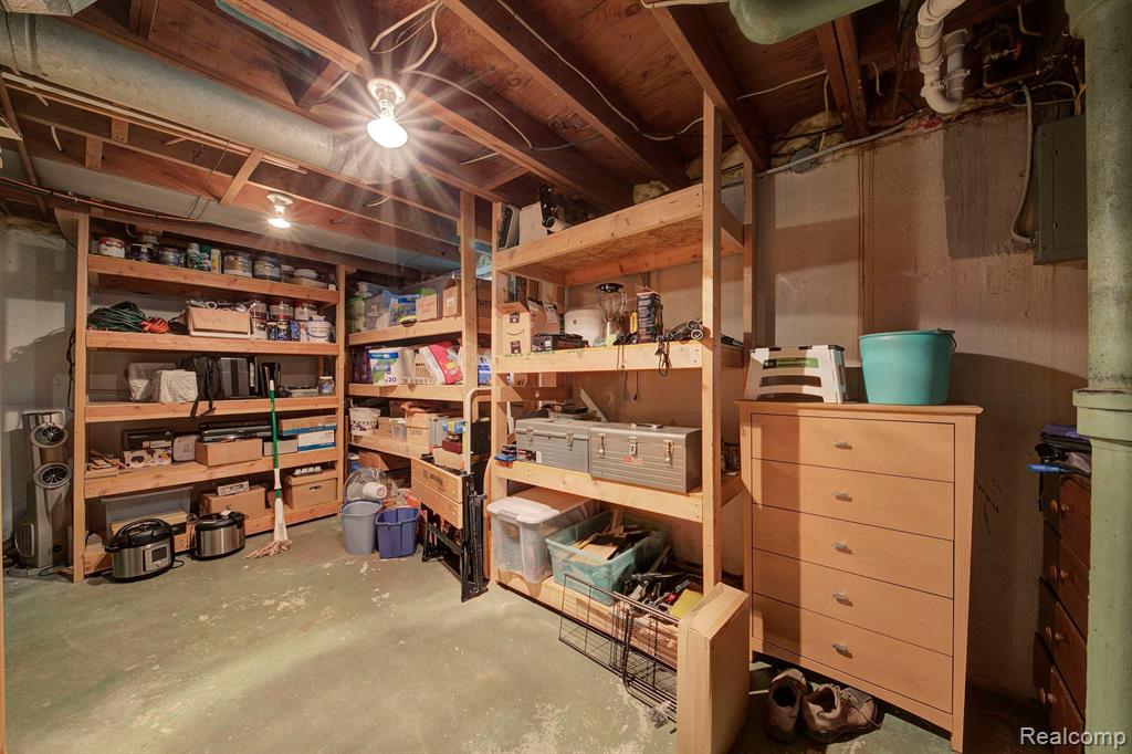 2712 Windemere Road Birmingham, MI 48009 - Photo 29 of 30