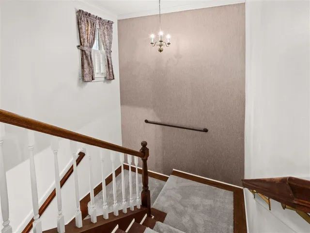 $435,000 | 203 Country Club Lane, Leesville, LA 71446