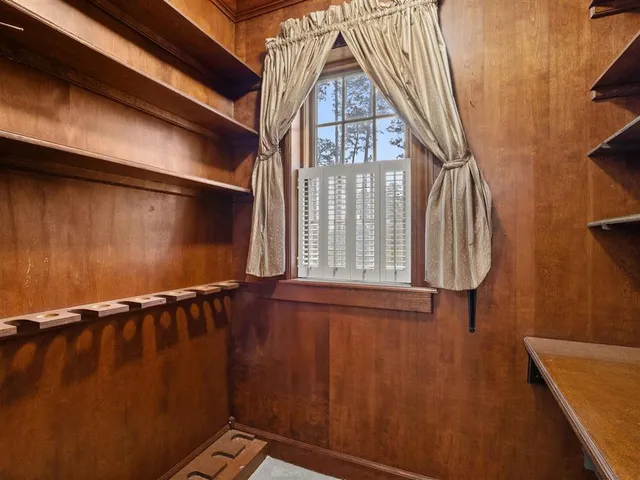 $435,000 | 203 Country Club Lane, Leesville, LA 71446