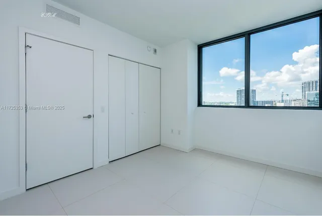 $615,000 | 501 Northeast 31st Street, Unit 609, Miami, FL 33137