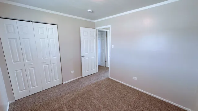 $286,000 | 1325 East 168th Place, South Holland, IL 60473