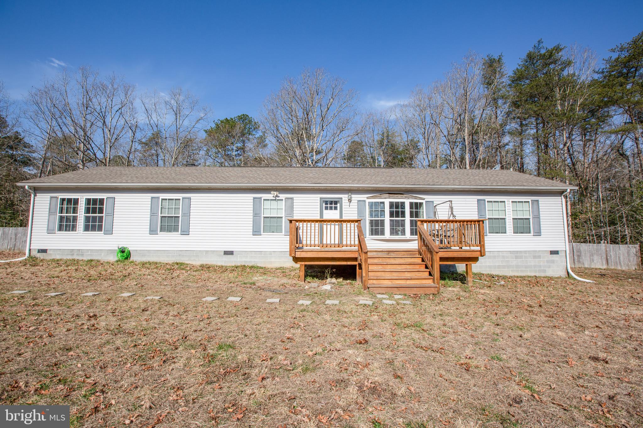 Modular home with lots of improvements throughout