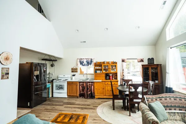 $475,000 | 22 West Prospectors Drive, Cascade, ID 83611