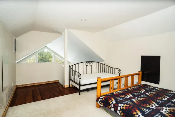 $475,000 | 22 West Prospectors Drive, Cascade, ID 83611