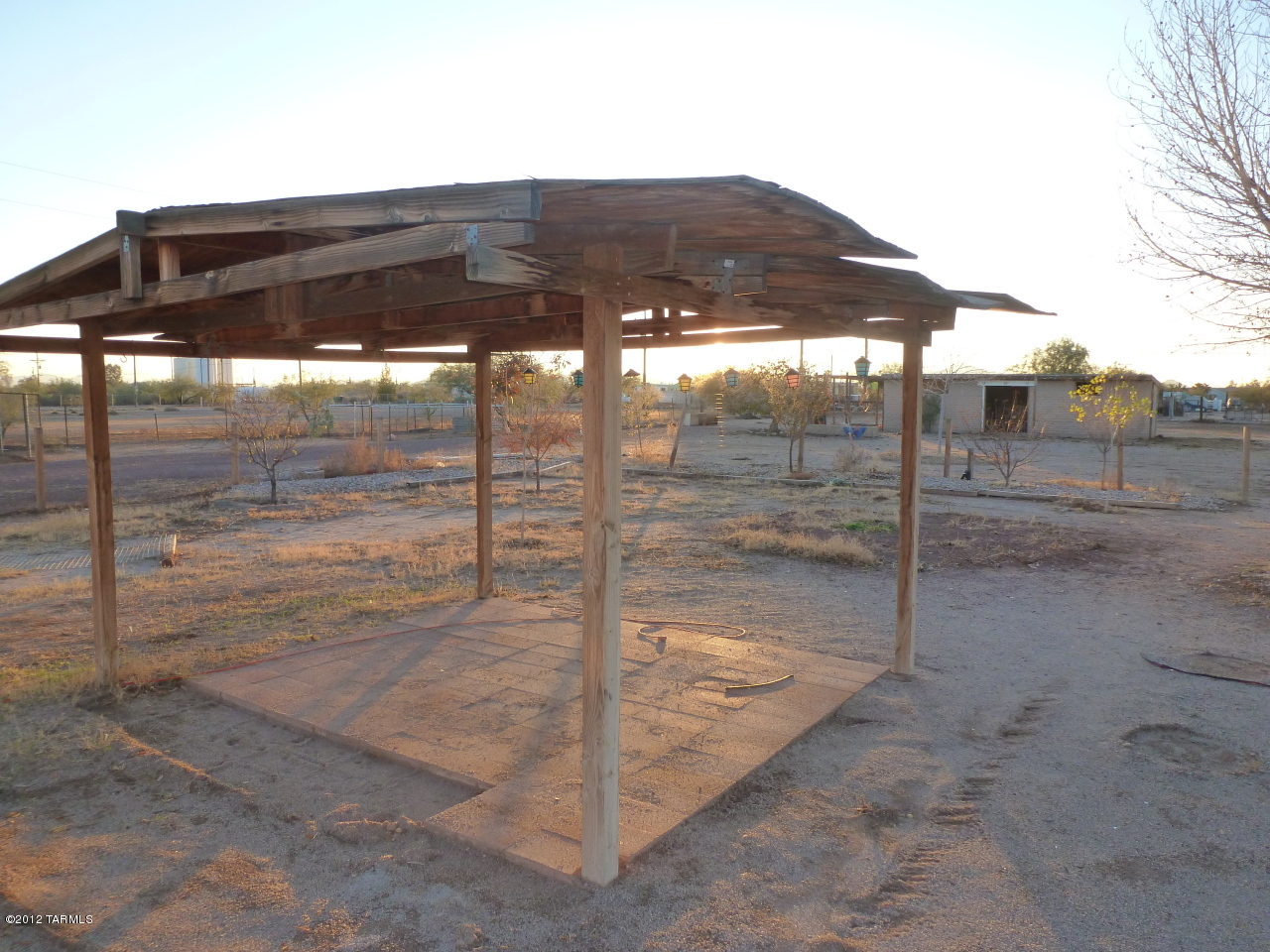 10041 North Volk Road Marana, AZ 85653 - Photo 13 of 27