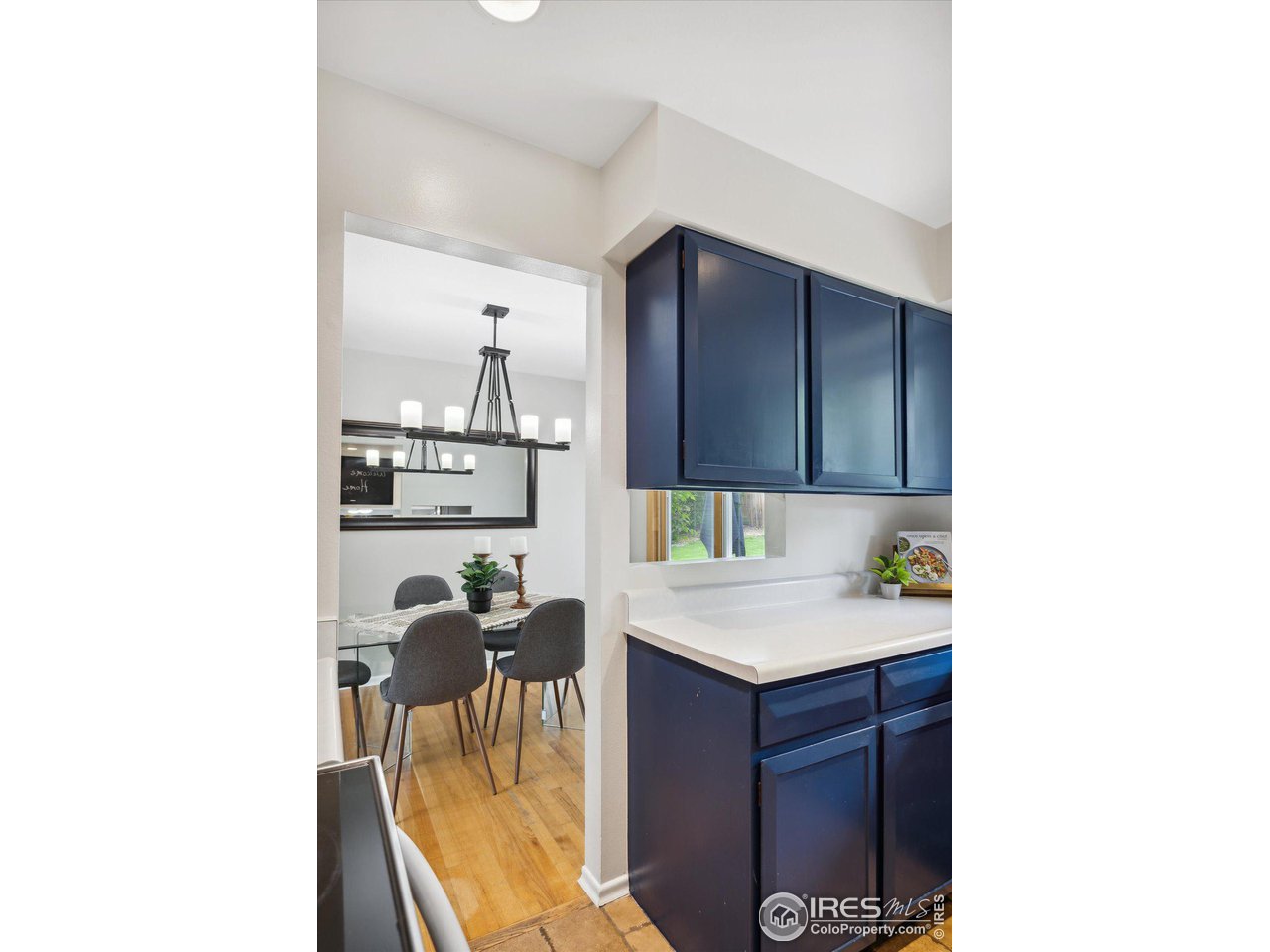 2851 Kenyon Circle Boulder, CO 80305 - Photo 9 of 34